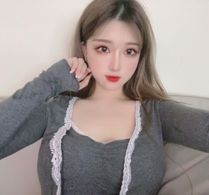 广州刚下海不久的学生妹子，兄弟们保护起来