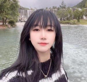 白云-小小红