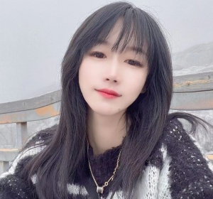 白云-小小红
