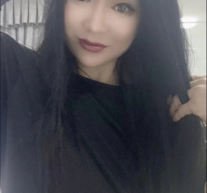 珠海拱北口岸附近大美女