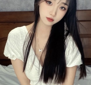 郑州刚从老家出来不久的小女孩