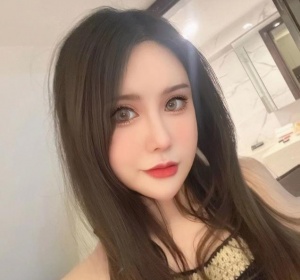 郑州东区会所18岁小妹，年后就不做了 粉嫩多汁 完美身材