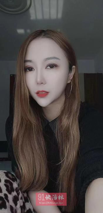 常州黑丝御姐服务系兼职楼凤