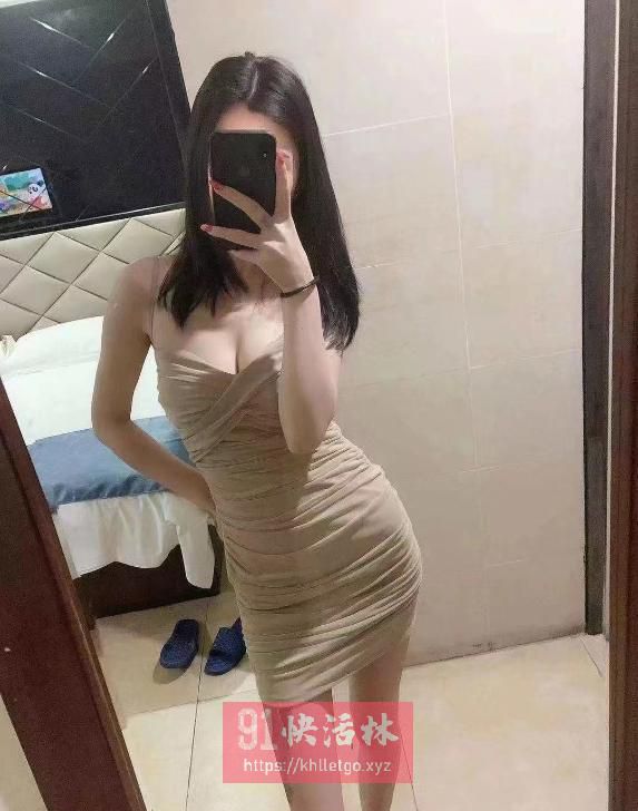 上海大灯美女玩的开