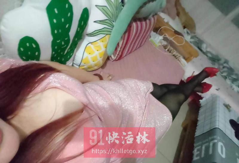 重庆大奶青青兼职楼凤