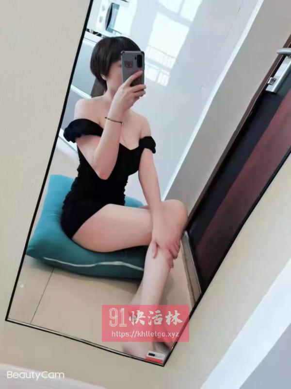 合肥包河短发气质美女