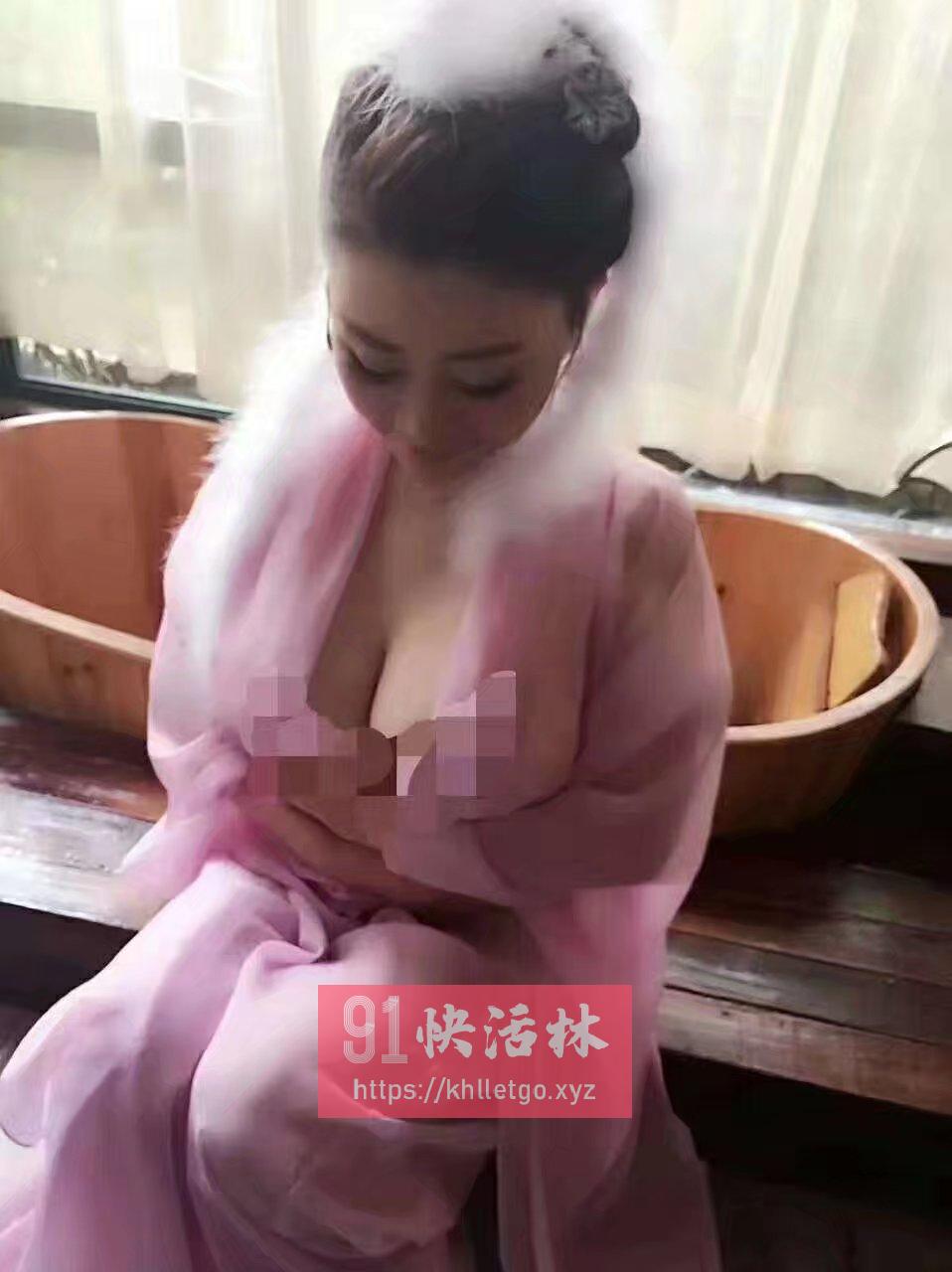 南京兼职楼凤巨乳骚妇