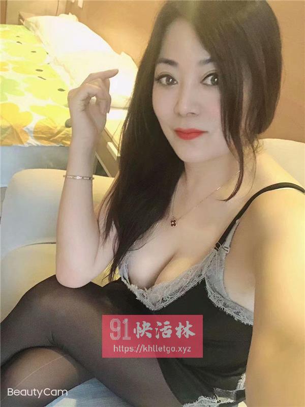 北京丰台兼职楼凤大胸翘臀少妇