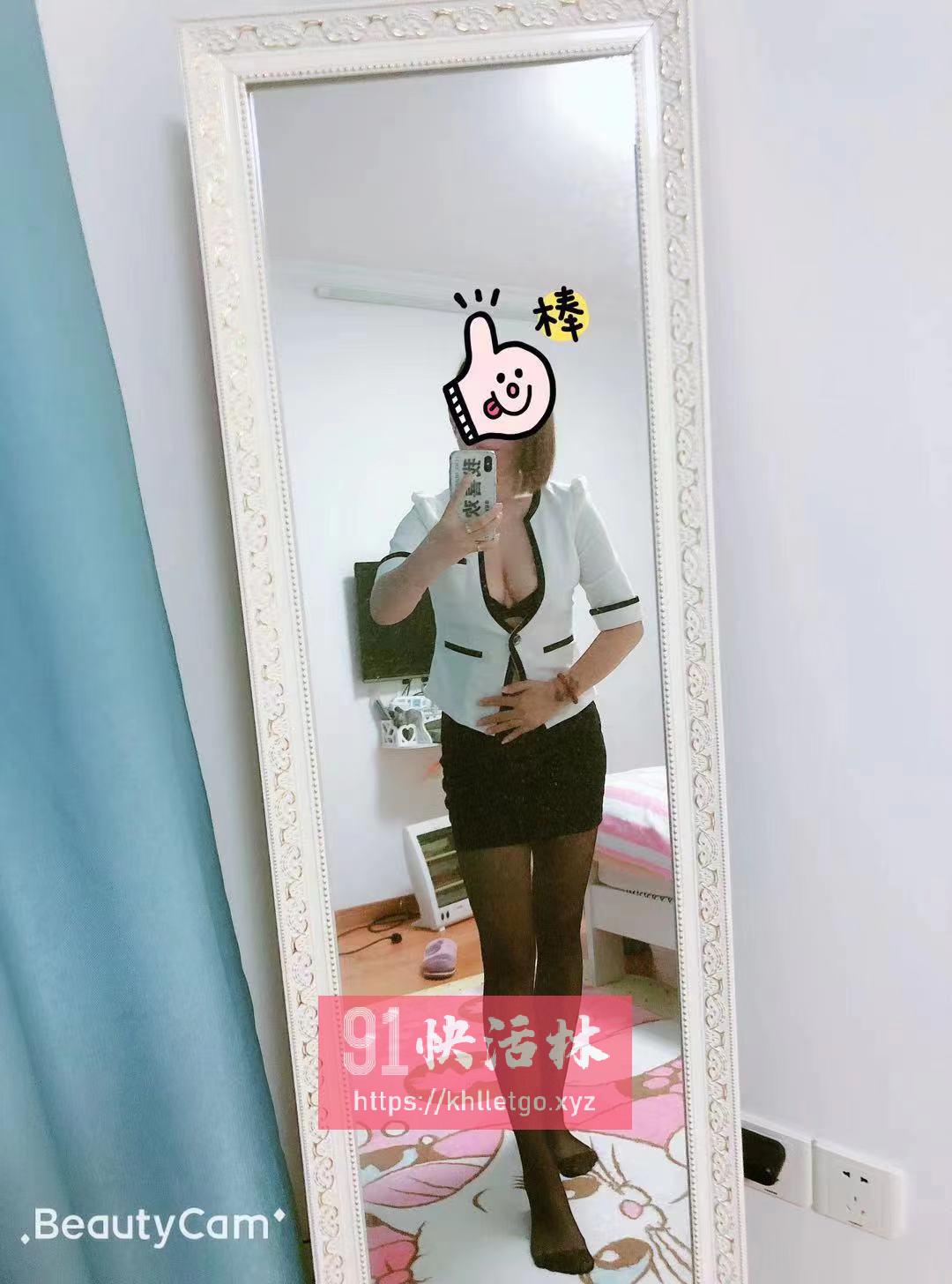 上海胸大身材好服务不错的兼职楼凤少妇