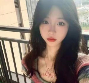 中山石岐口活天花板林儿
