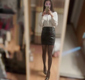 贵阳小少妇，个高水多B粉水多