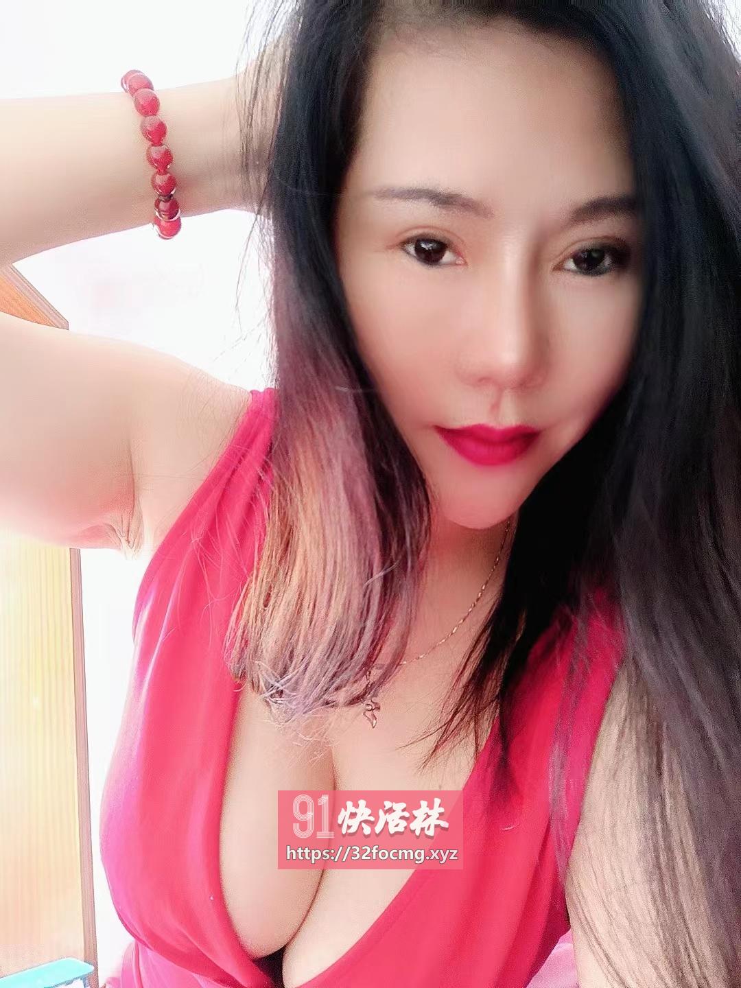 上海宝山38D少妇自聊兼职楼凤