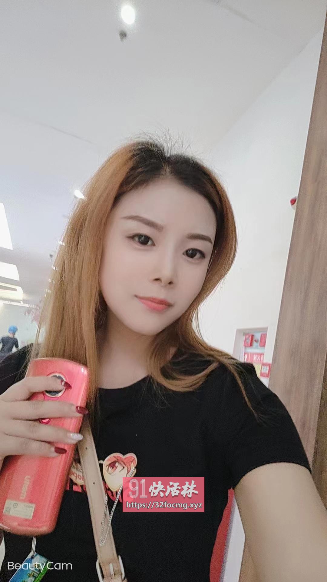 广州风骚小可爱兼职楼凤