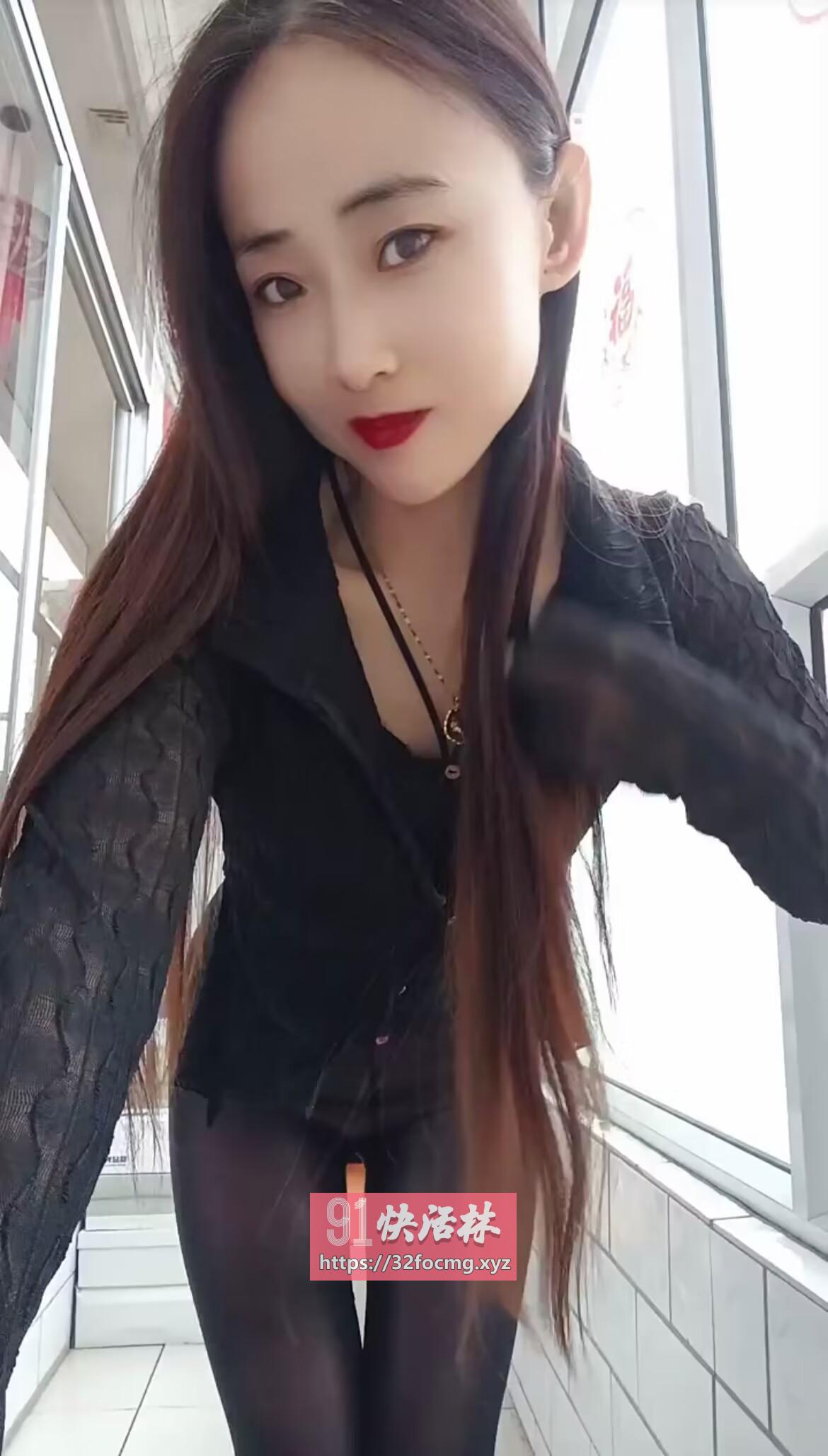 郑州性感骚熟女兼职楼凤