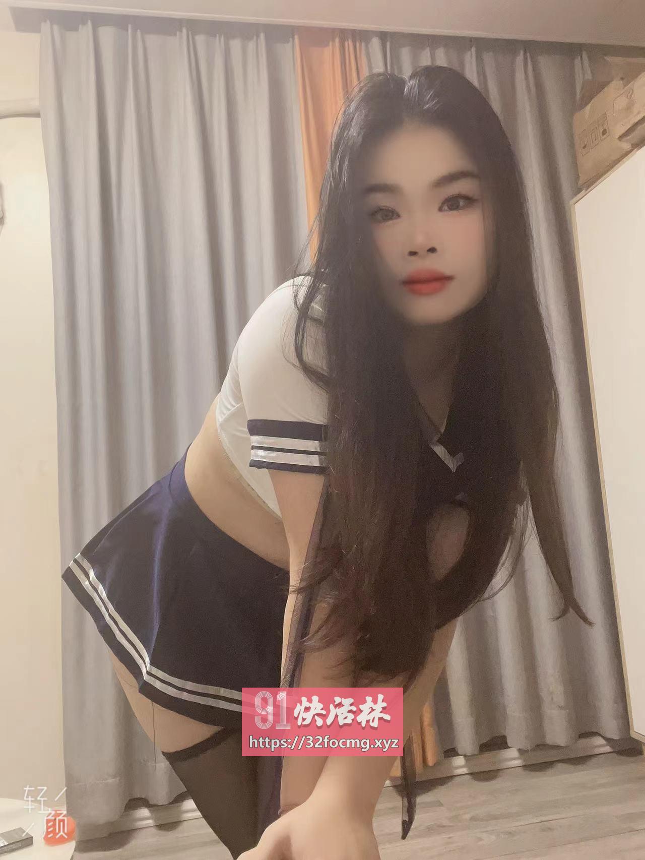 深圳布吉长龙刚来的小美女兼职楼凤