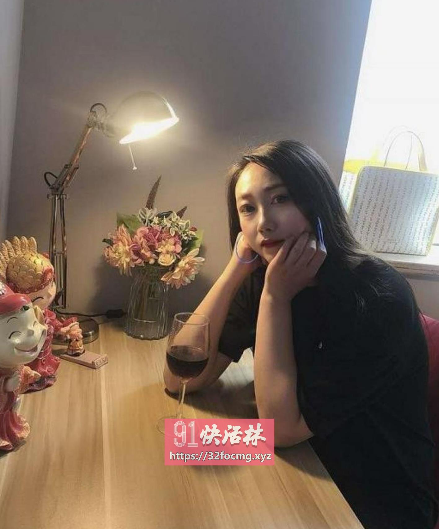 深圳南山站珊珊美少妇兼职楼凤