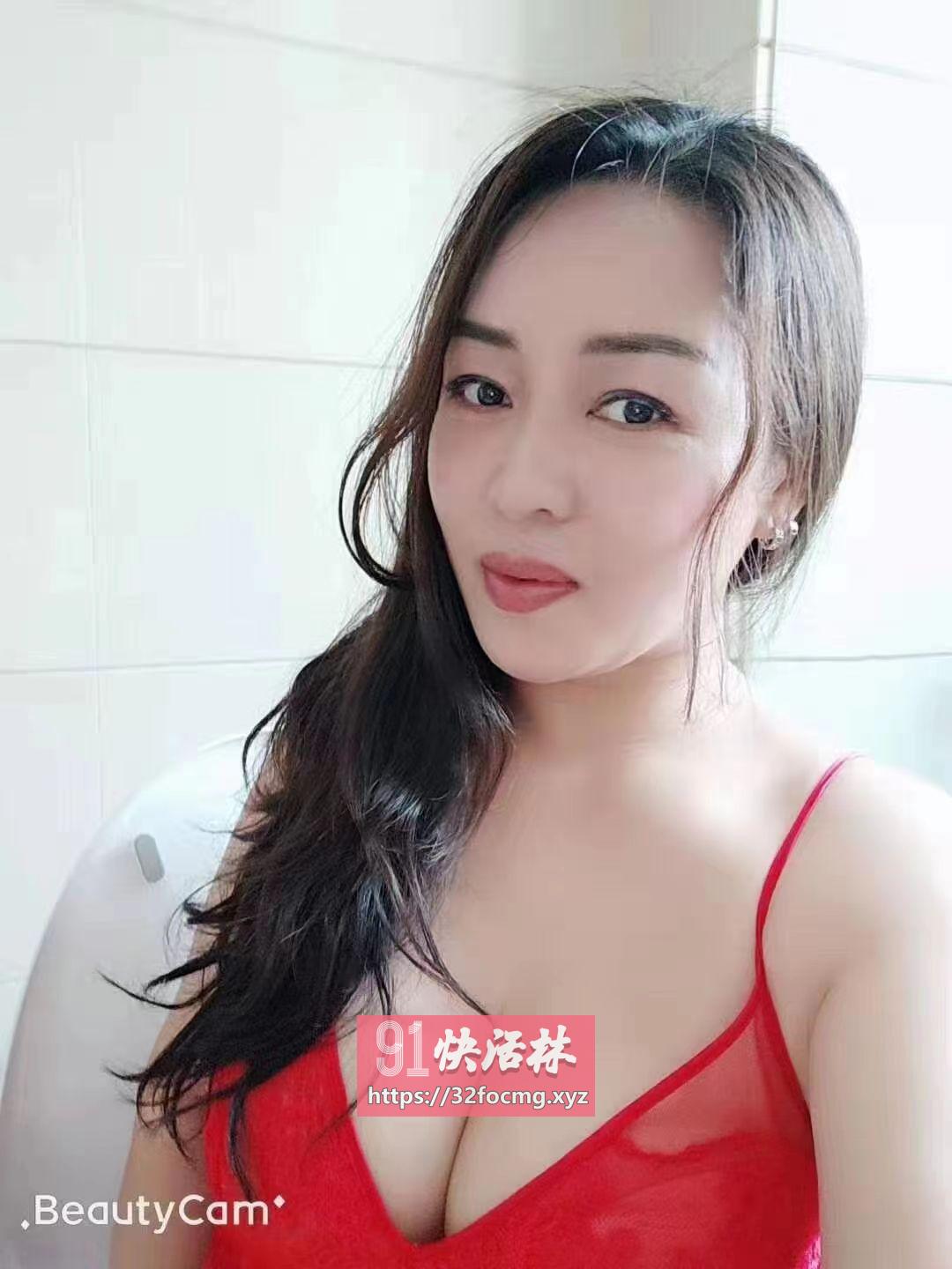 上海黄埔熟女骚狐兼职楼凤狸