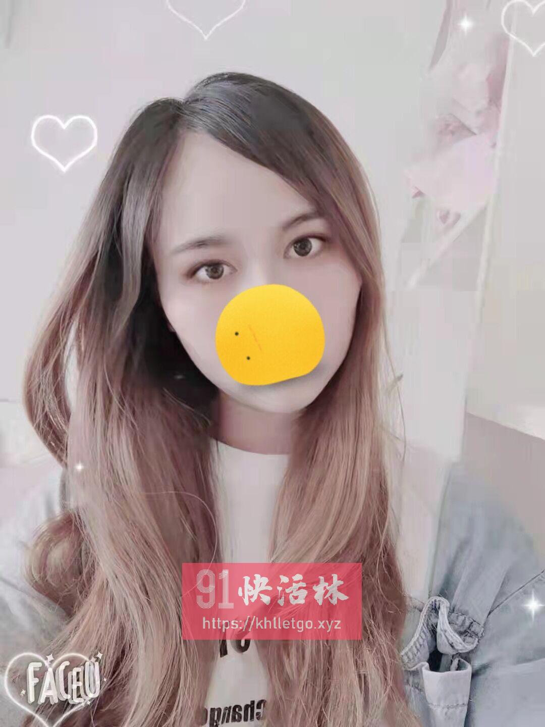 重庆袁家岗大咪咪兼职楼凤少妇语婷