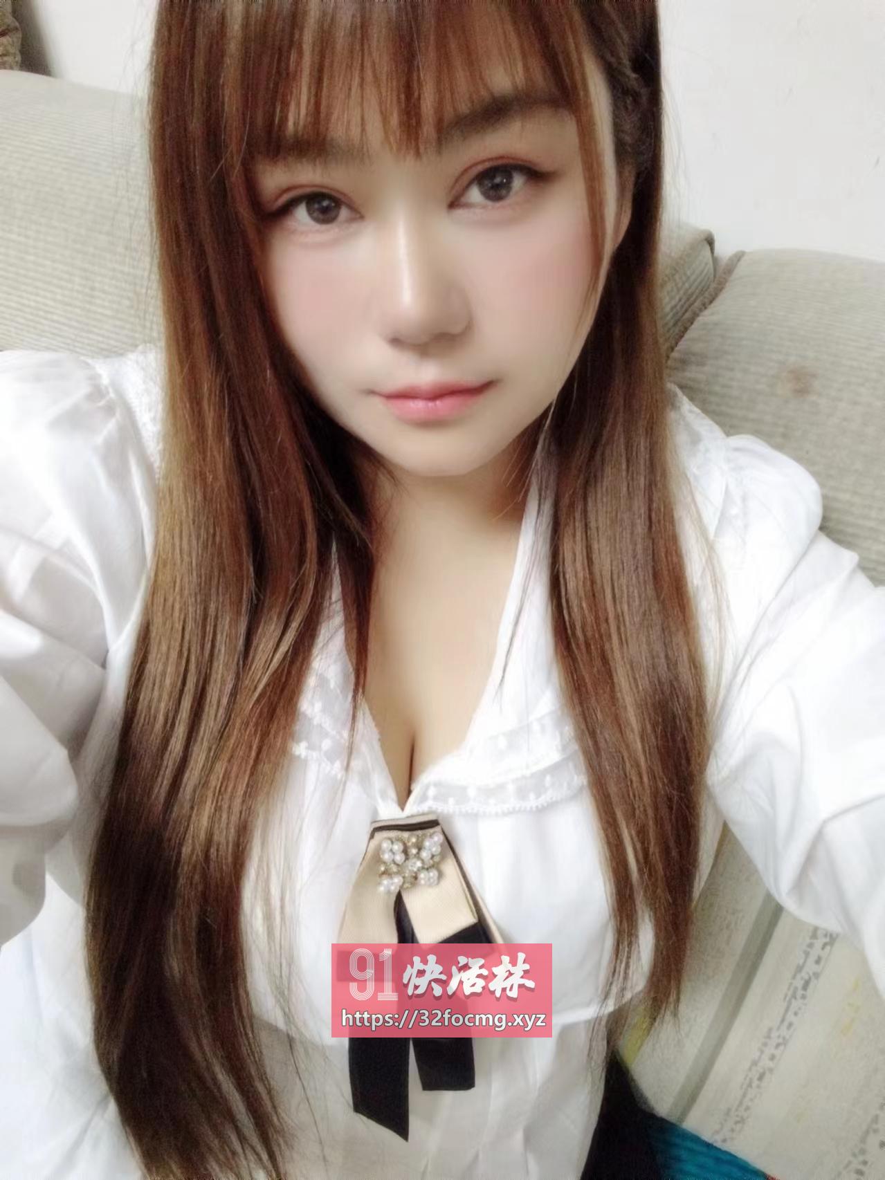 西安临潼大胸妹兼职楼凤