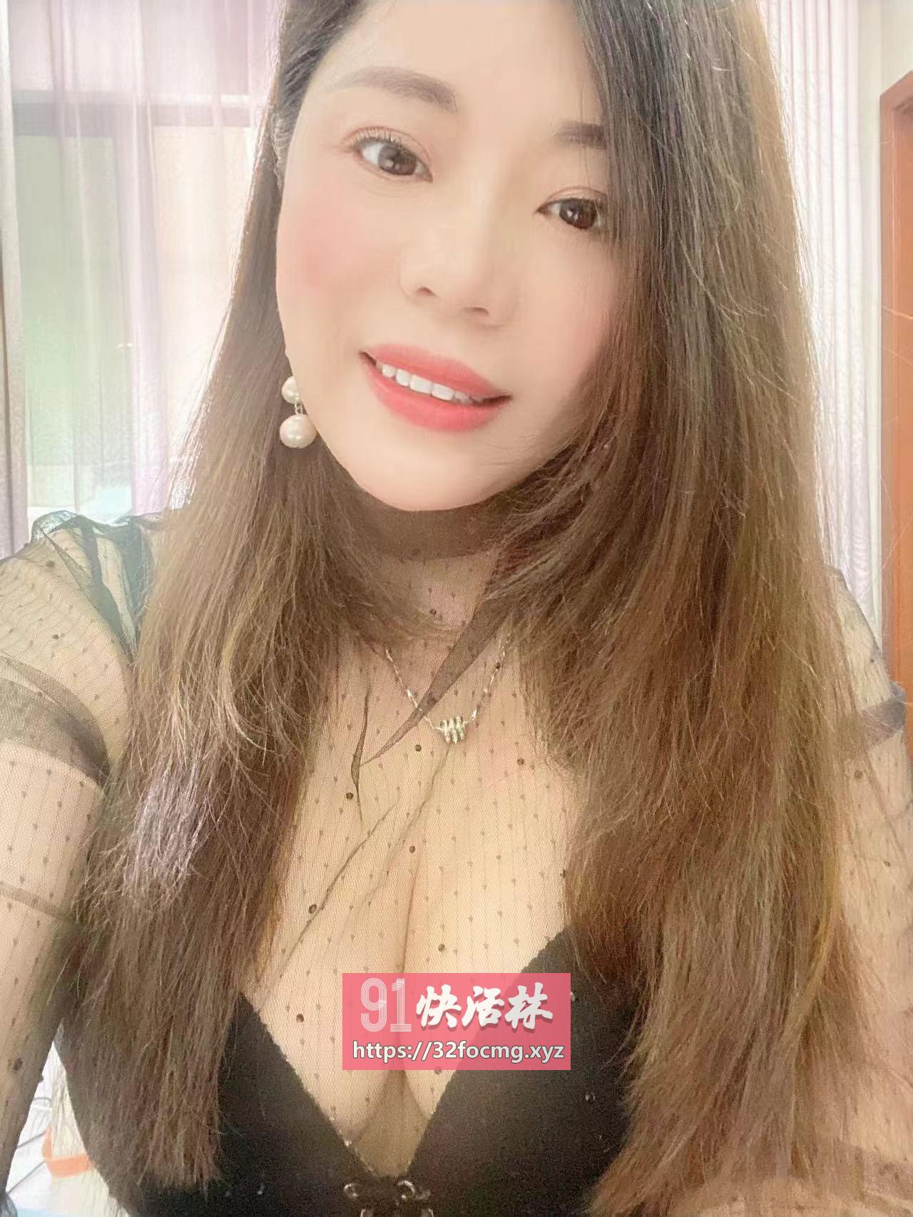 昆明大奶子熟女兼职楼凤