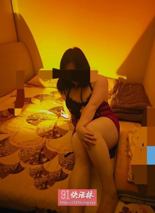 重庆渝北肥臀熟女兔儿姐兼职楼凤