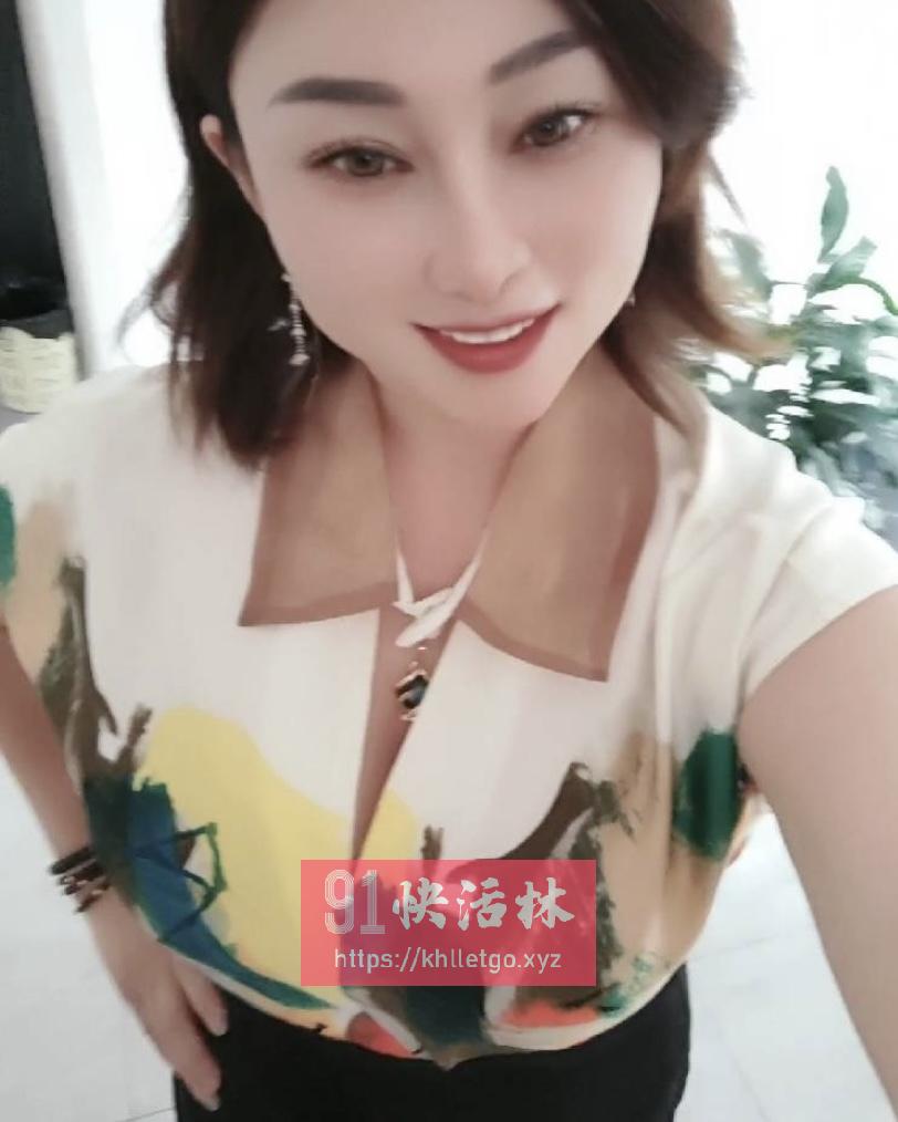 昆明吴井路美兼职楼凤熟女