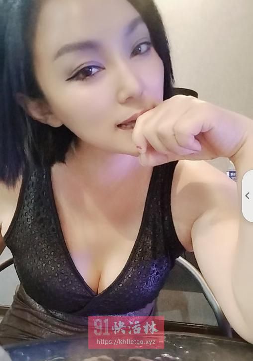 包头万城华府附近的大姐姐兼职楼凤