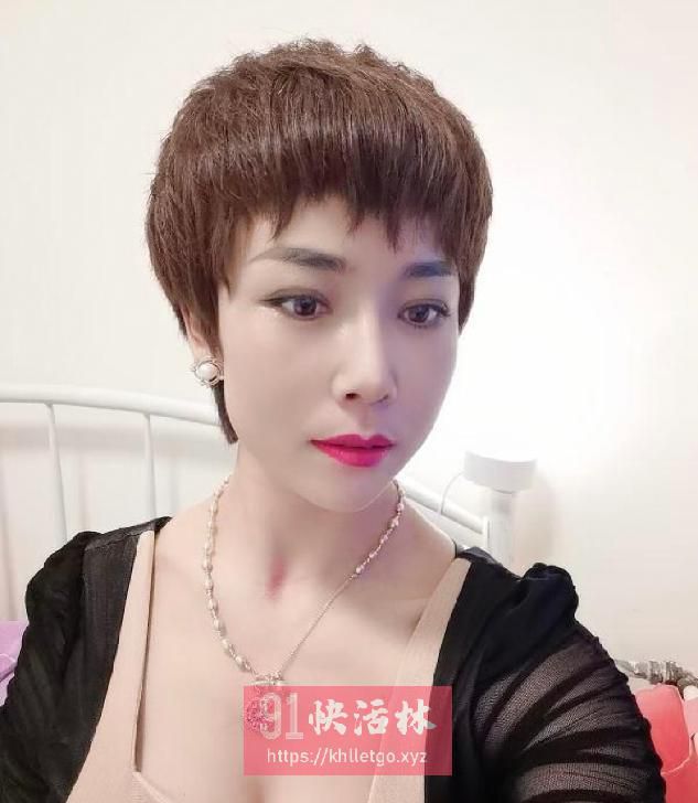 西安性感短发美少妇兼职楼凤