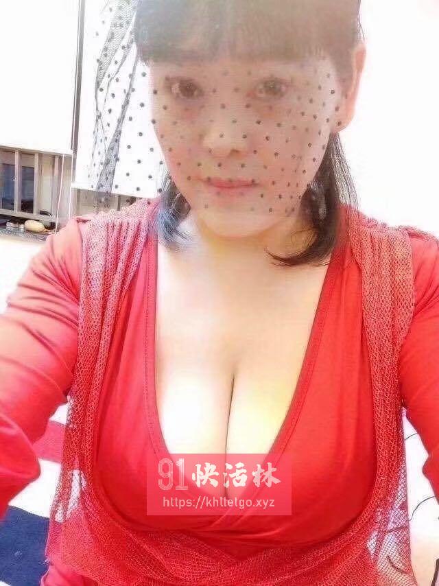 上海杨浦兼职楼凤巨乳熟女