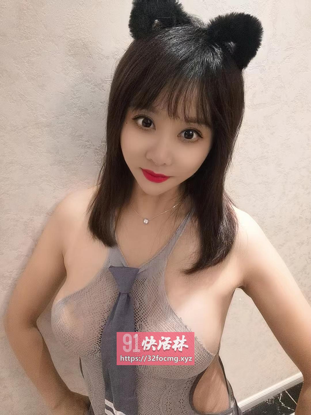 西安大蜜桃臀小柳岩兼职楼凤