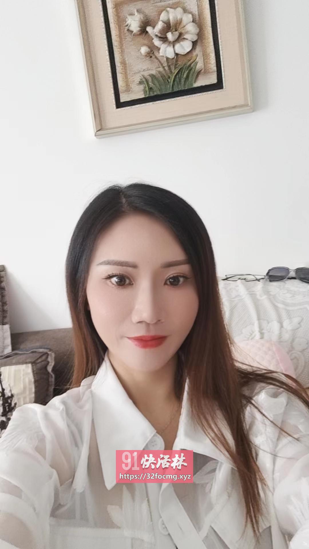 长沙天心制服少妇琳儿兼职楼凤
