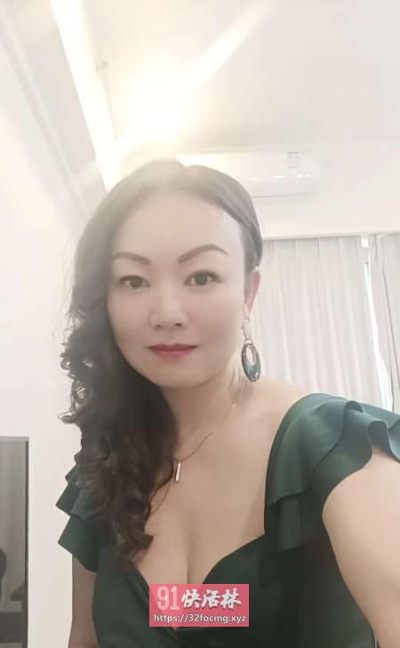 长沙北辰三角洲熟妇兼职楼凤