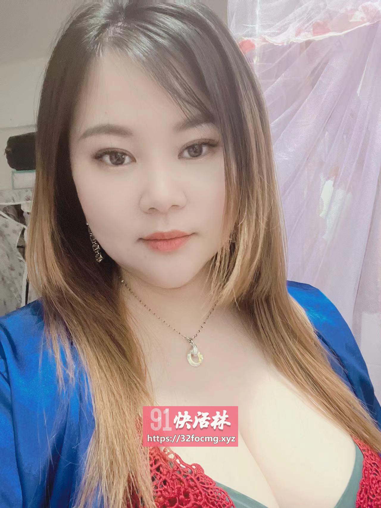 深圳Bbw巨乳茜茜兼职楼凤