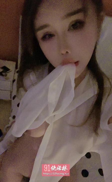 成都成华风骚温柔女兼职楼凤