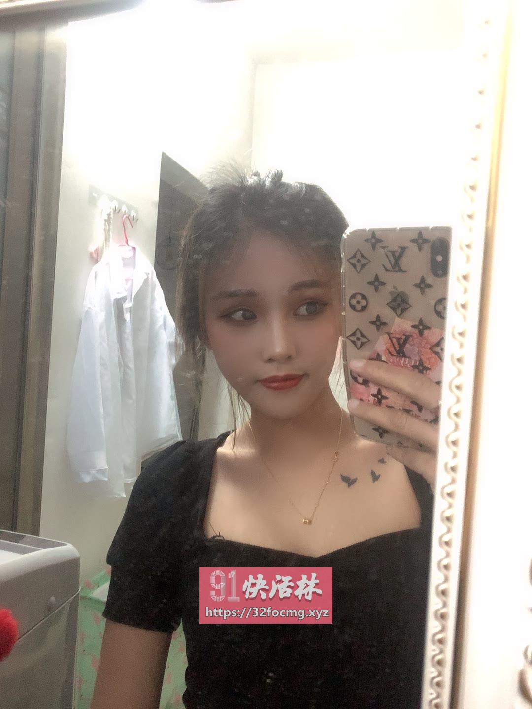 宁波年轻妩媚的小骚货兼职楼凤
