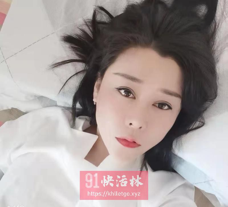 成都南门兼职楼凤大骚货骚女