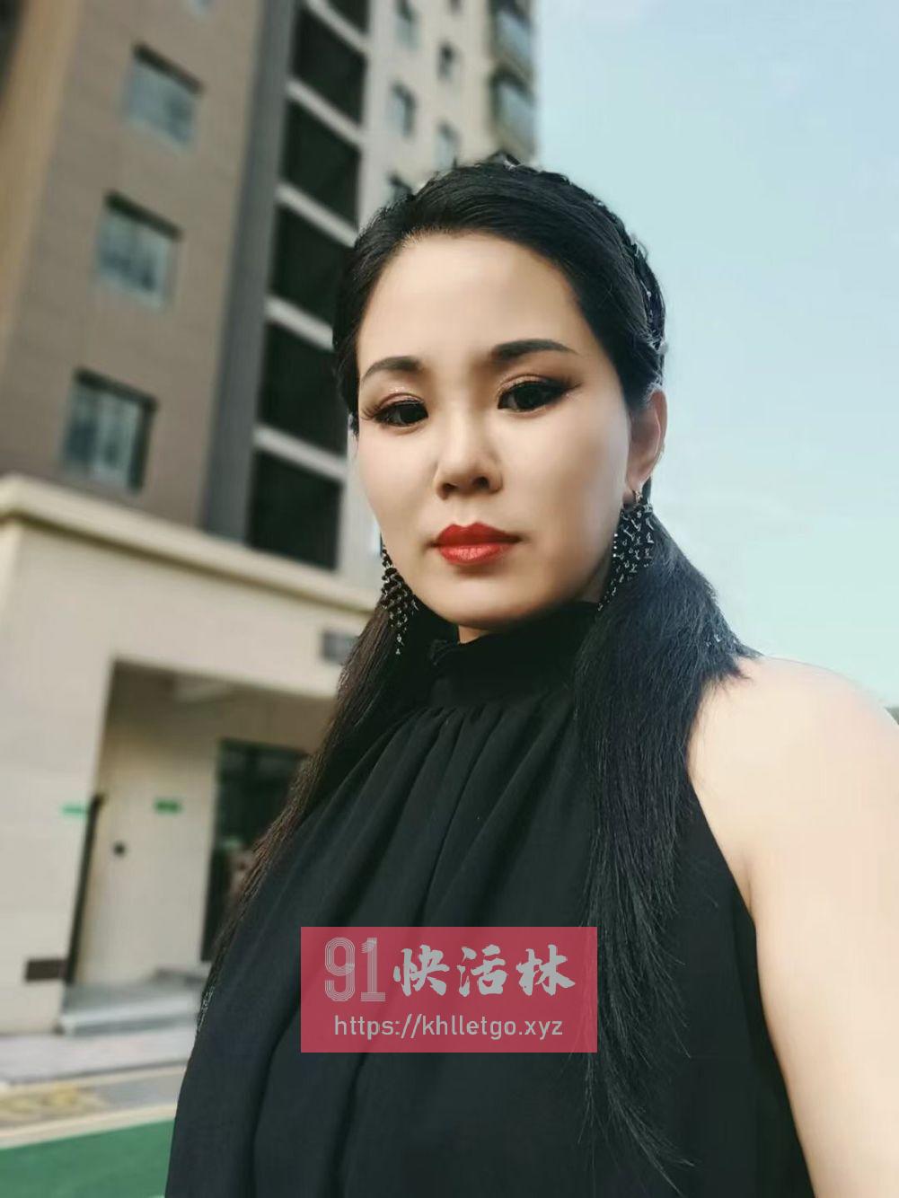 重庆身材好少妇一枚兼职楼凤