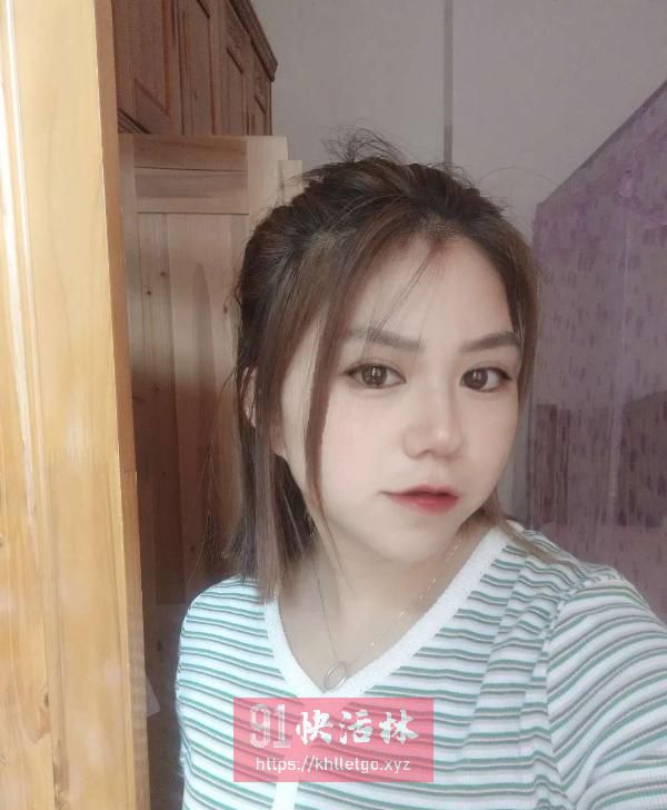 上海貌似邓紫棋欲女兼职楼凤