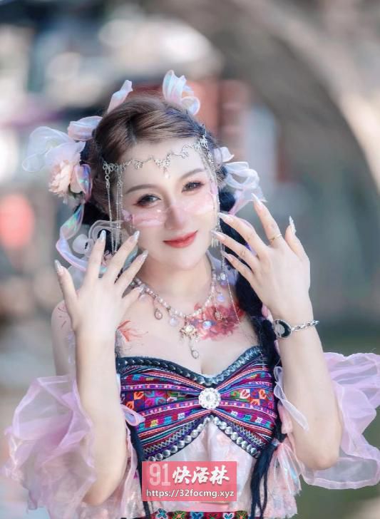 上海长腿性感女神米苏兼职楼凤