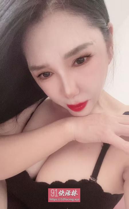无锡东风家园巨乳熟女兼职楼凤
