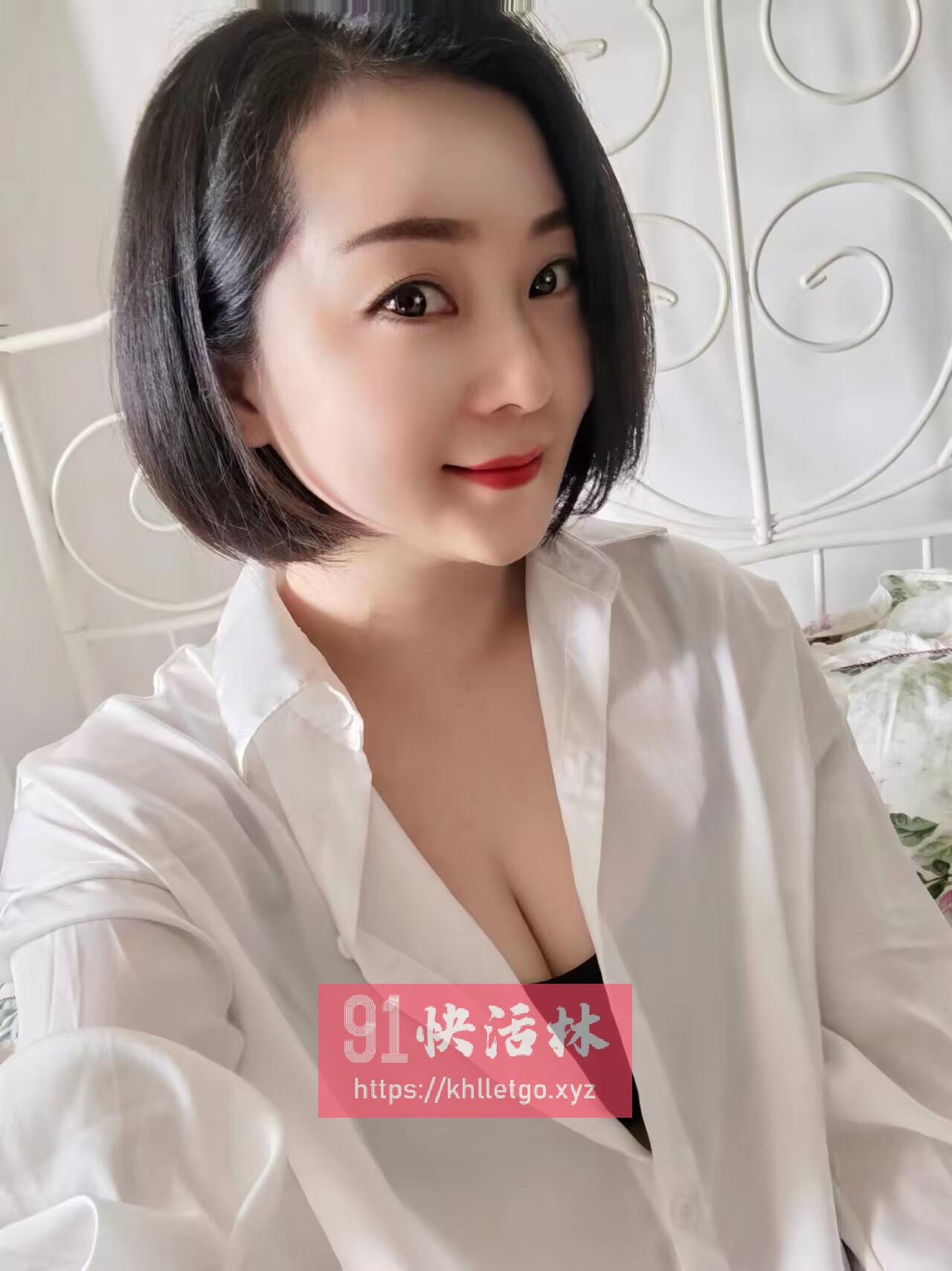 成都少妇婉柔兼职楼凤