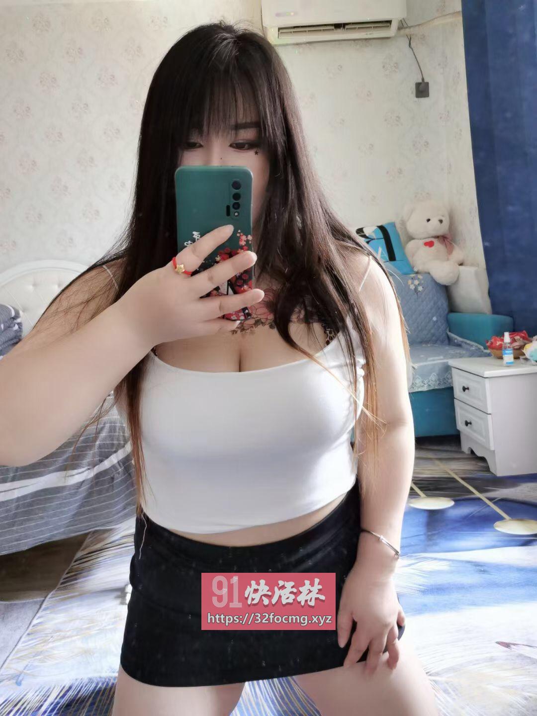 无锡巨乳少妇兼职楼凤