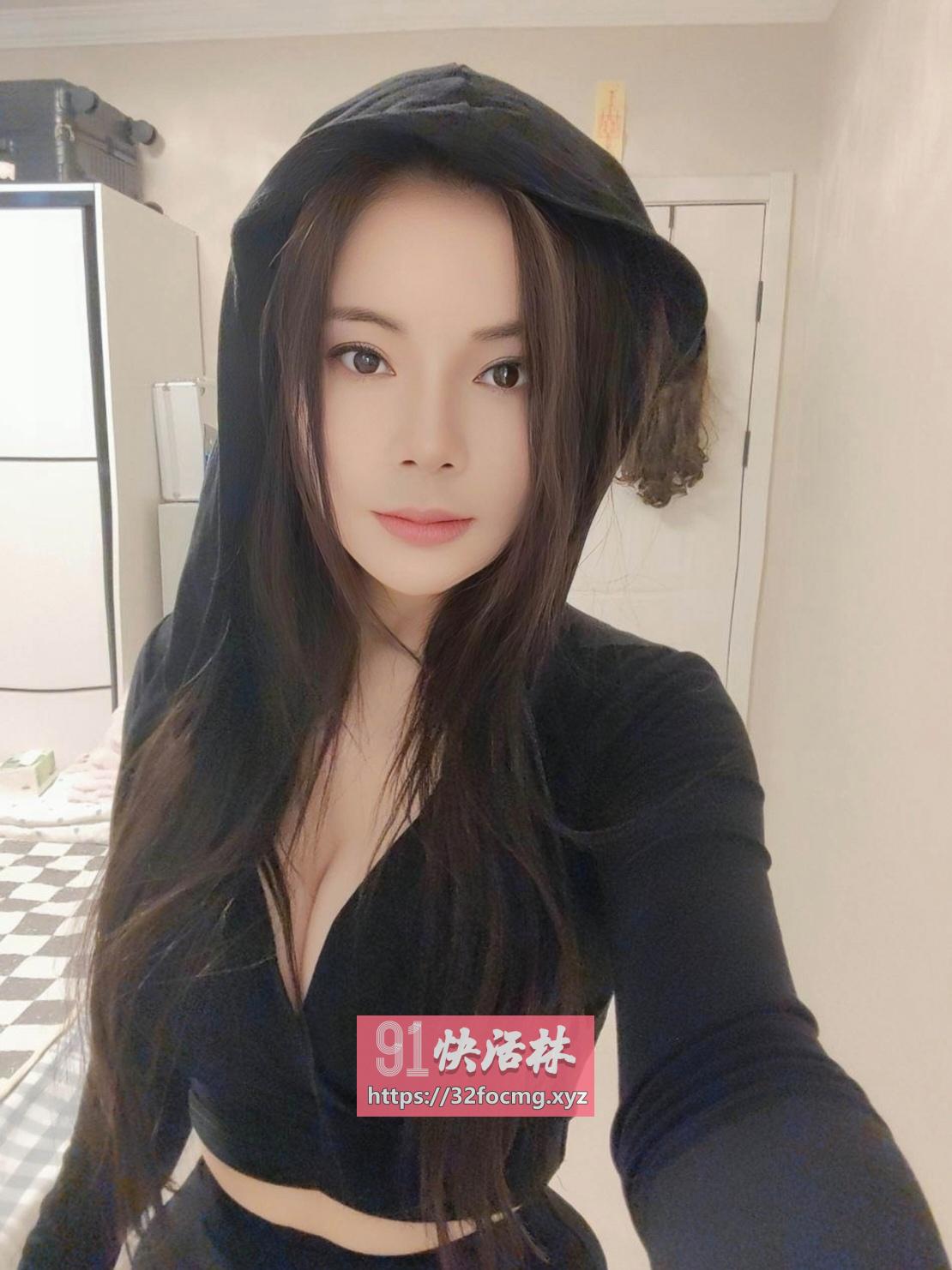 武汉大奶少妇娜娜兼职楼凤