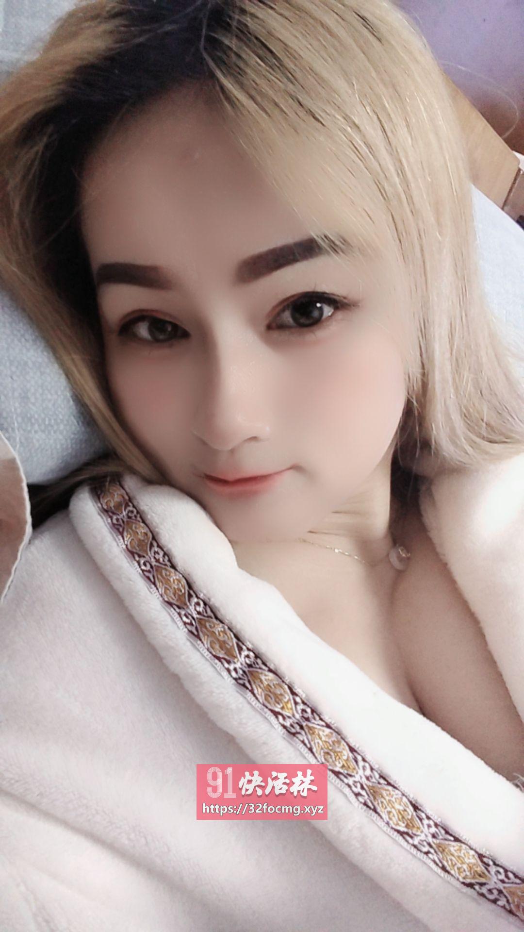 郑州金水风骚小蹄子兼职楼凤