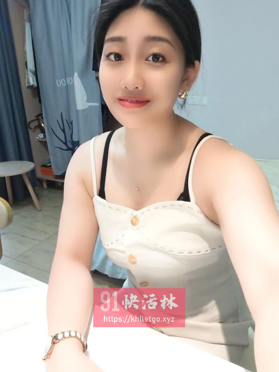 上海闵行肤白貌美的婷婷兼职楼凤