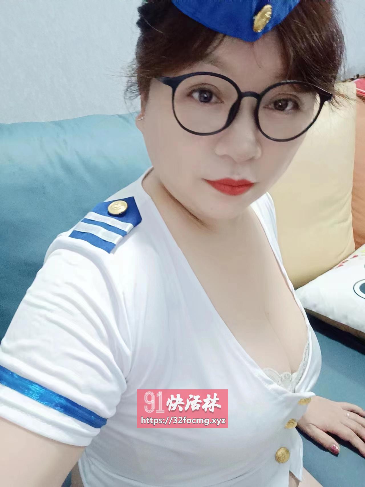 郑州丰满迷人的川妹子兼职楼凤