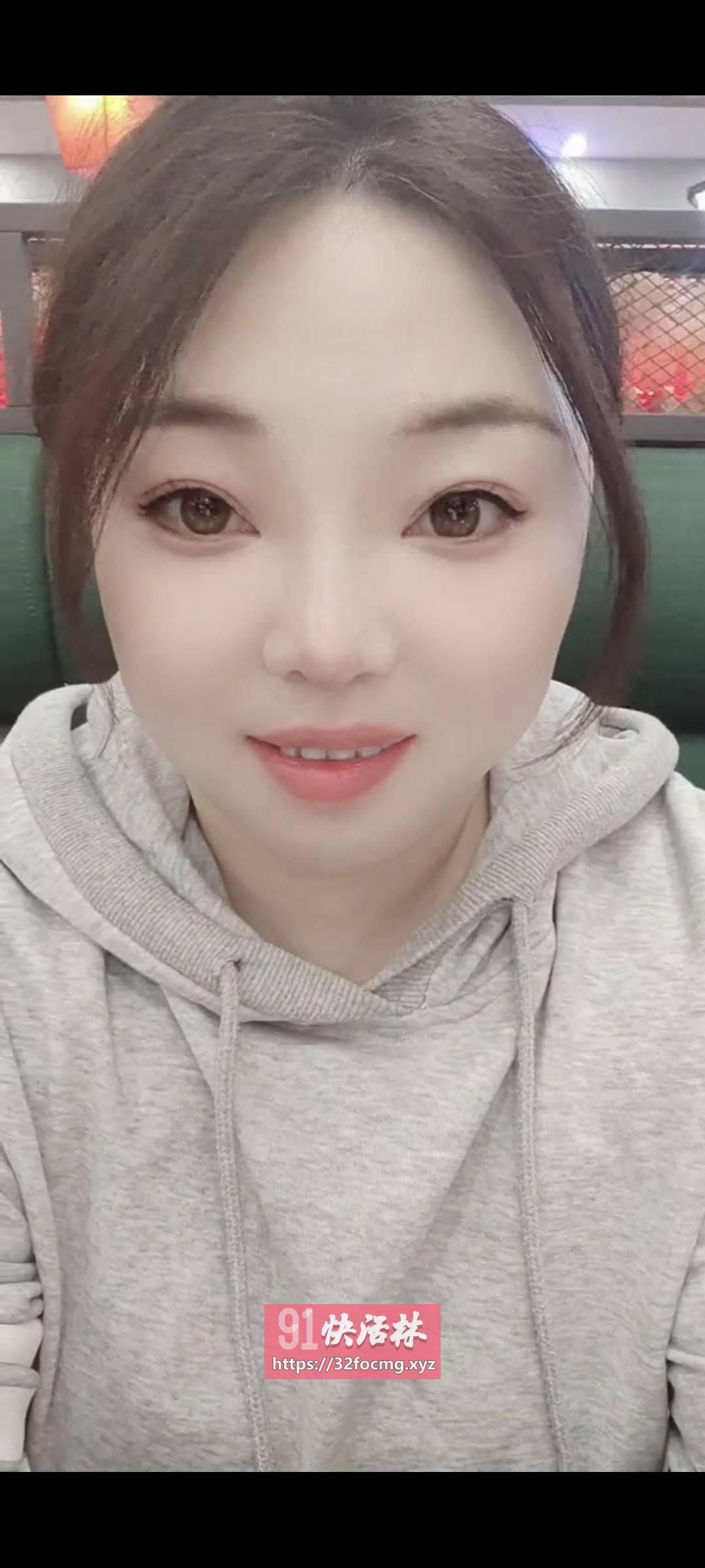 上海长宁大胸小姨子兼职楼凤