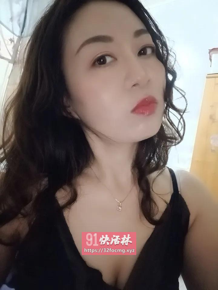 上海韵味少妇兼职楼凤