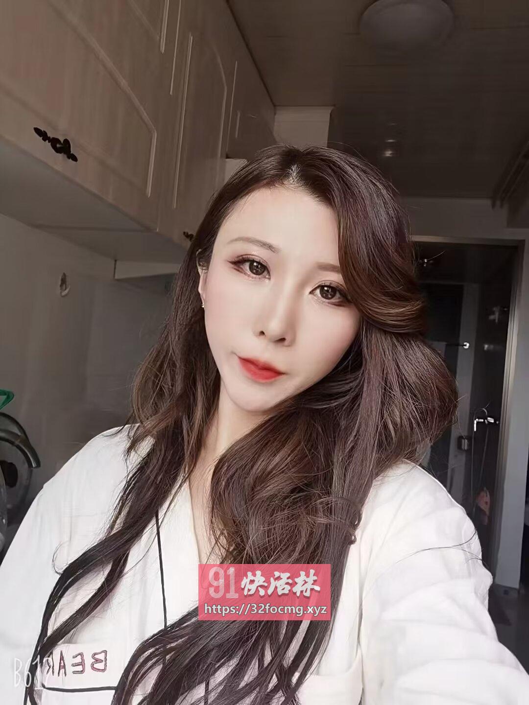 沈阳瘦小少妇悠悠兼职楼凤
