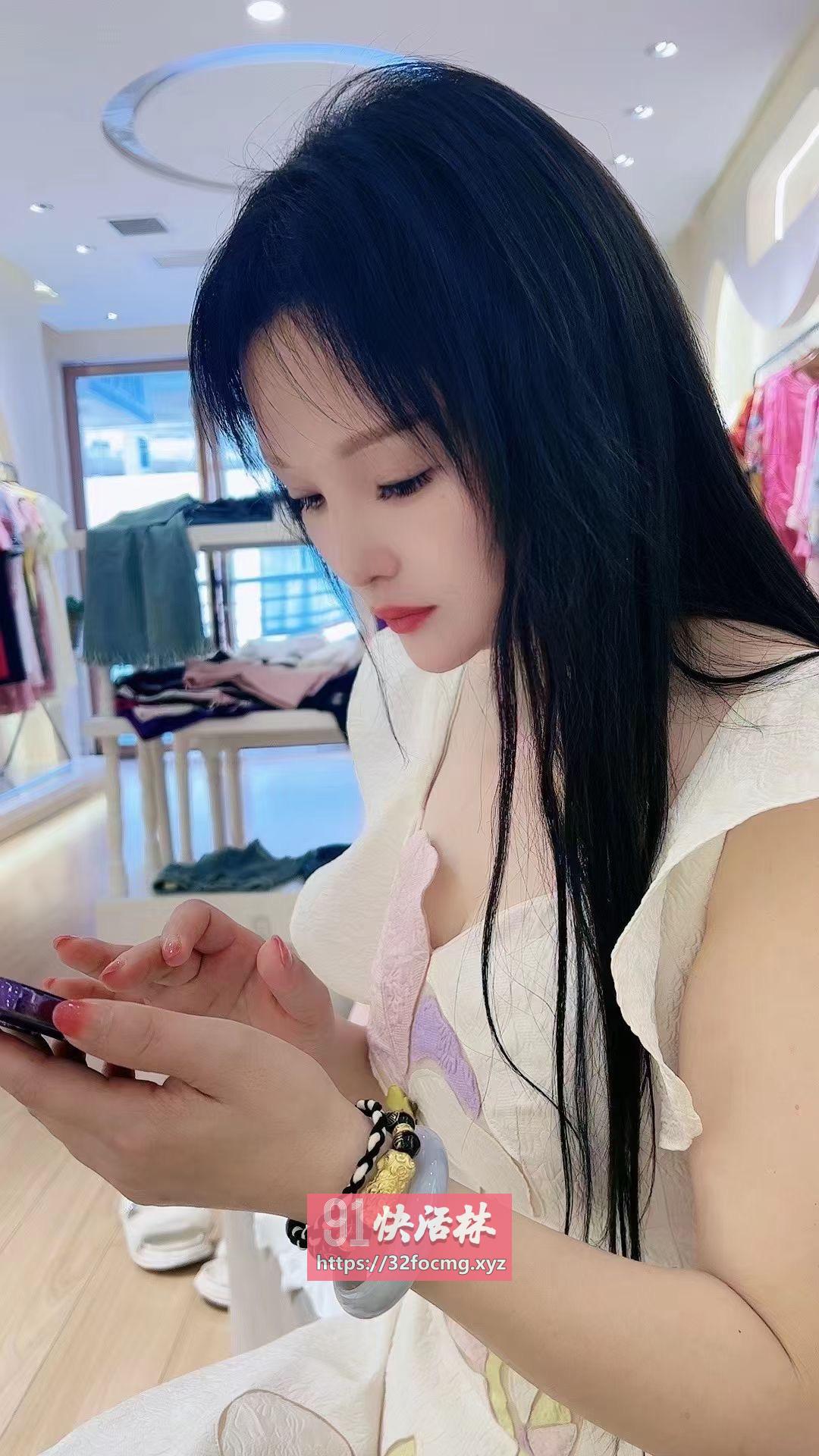 郑州温柔可人抽搐不断的小少妇兼职楼凤